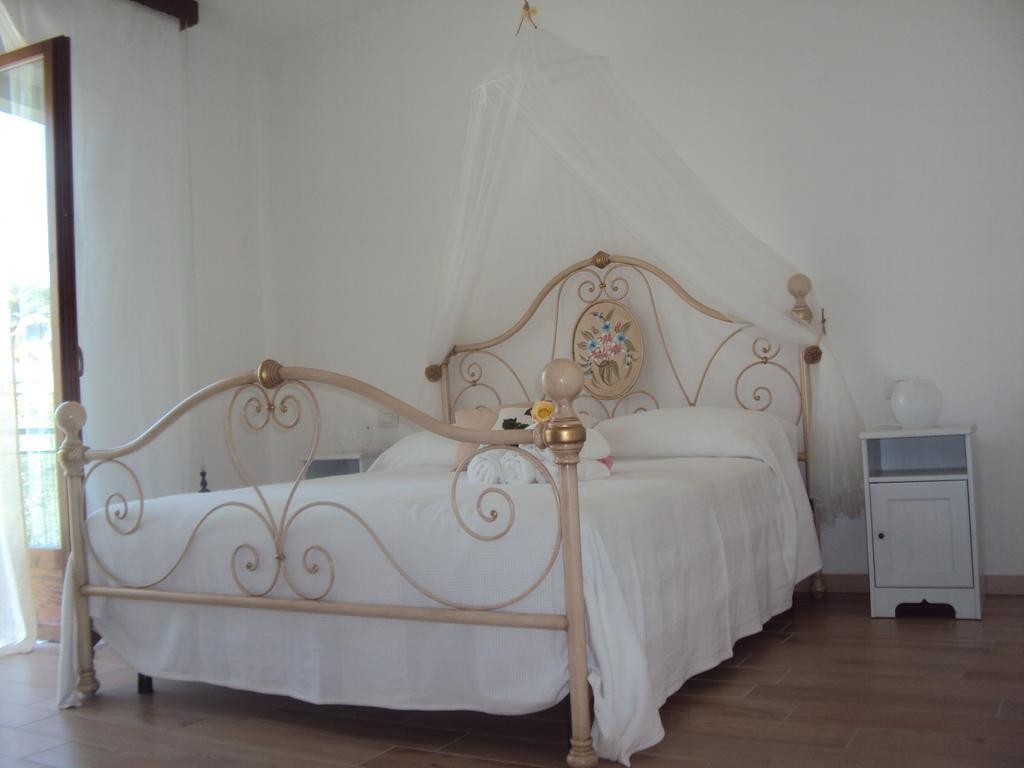 Rosa Del Garda Bed & Breakfast